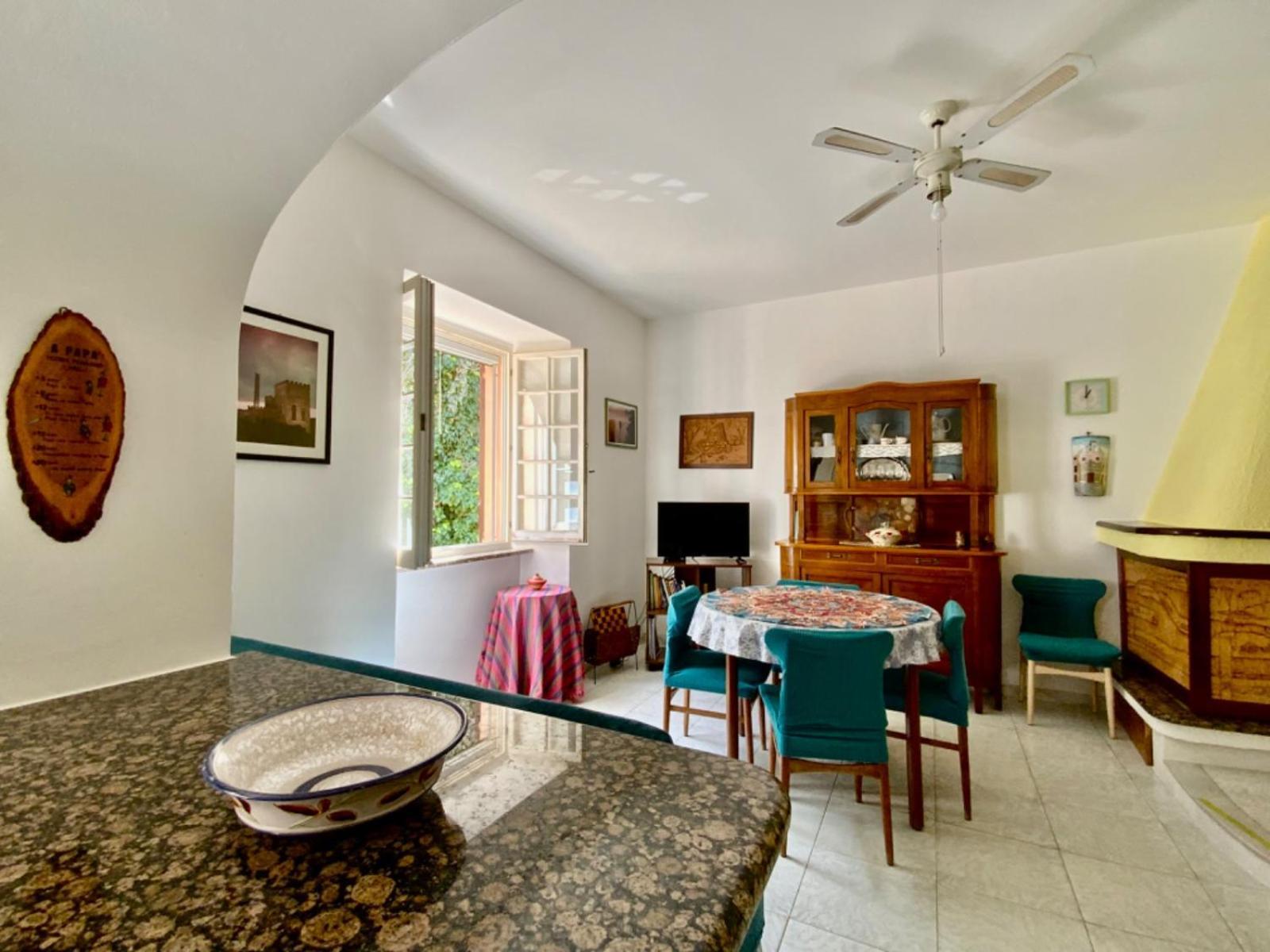 Aragonite Azzurra Casa Vacanza Гоннеза Экстерьер фото